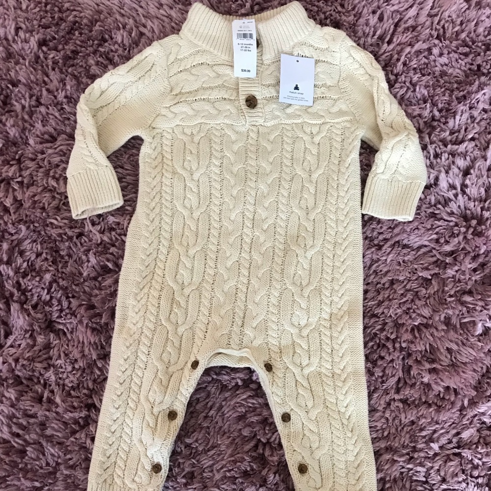 NWT Gap Unisex One Piece Outfit